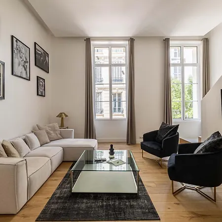 C1 Hoche 3 Bdr Ac 5mins Walk Palais Festival & Cannes